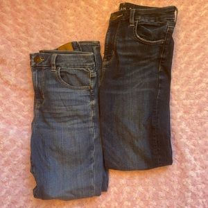 2 PAIRS American Eagle high-rise skinny jeans